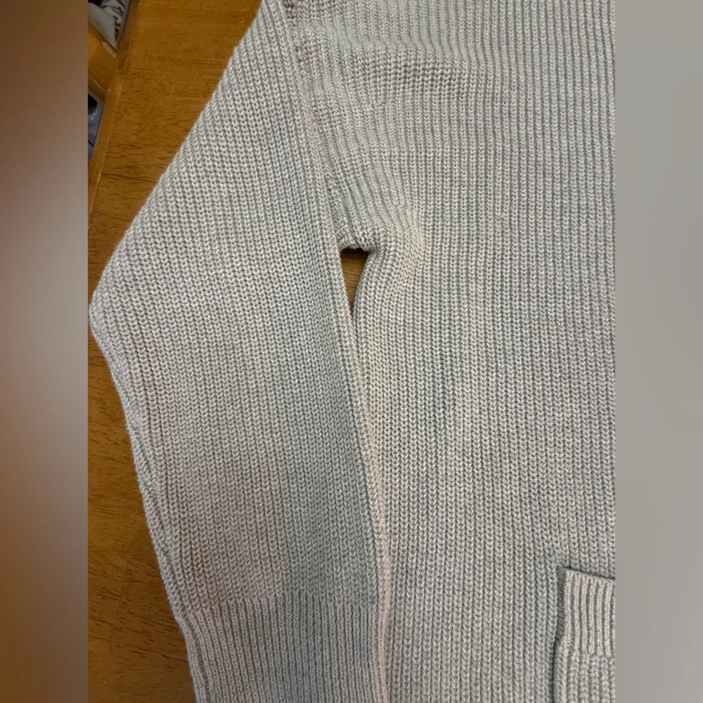 J.Crew Women's Gray Cotton Cardigan Sweater L - Picture 3 of 6